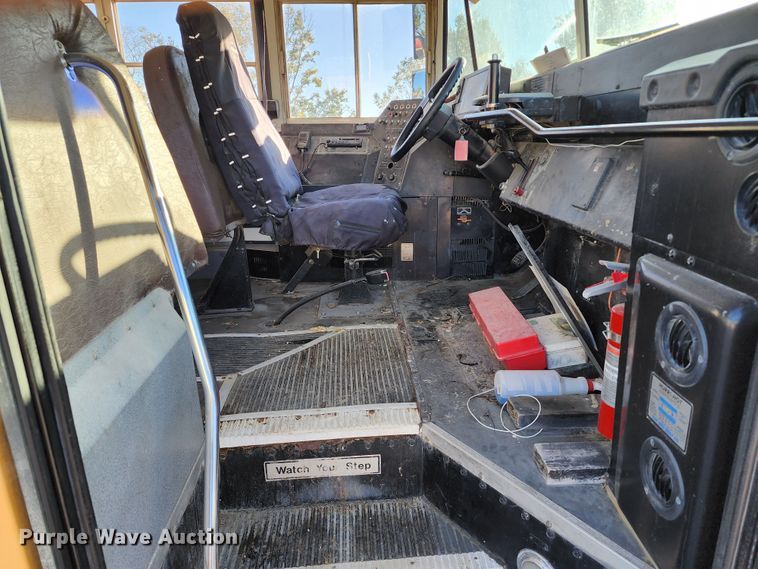 image for item KH9193 1999 Blue Bird  school bus