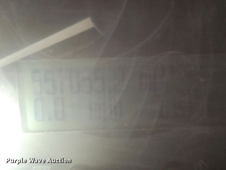 image for item KT9537 2004 Freightliner MT45  delivery truck