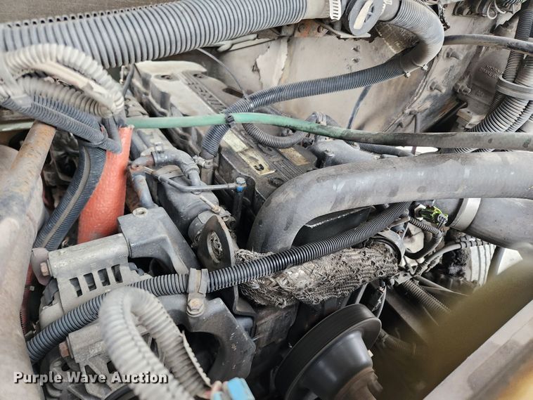 image for item KT9538 2004 Freightliner MT45  delivery truck