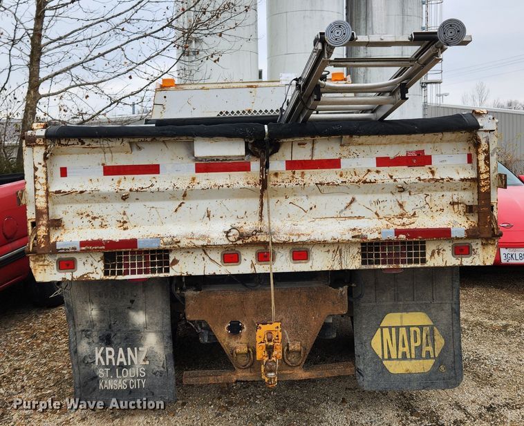 image for item KT9539 2011 Ford F550 Super Duty XL  dump flatbed truck