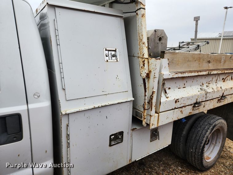 image for item KT9539 2011 Ford F550 Super Duty XL  dump flatbed truck