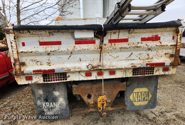 image for item KT9539 2011 Ford F550 Super Duty XL  dump flatbed truck