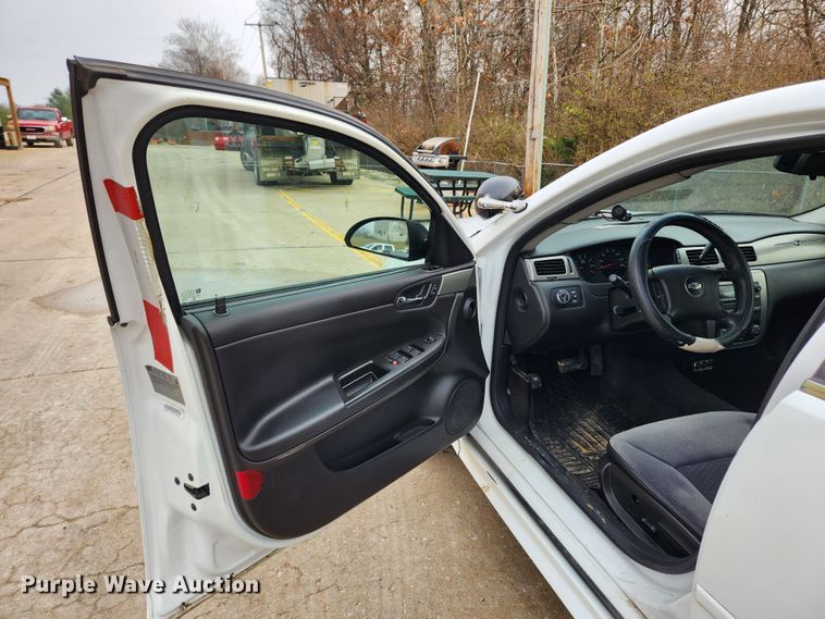 image for item KT9560 2013 Chevrolet Impala Police Cruiser