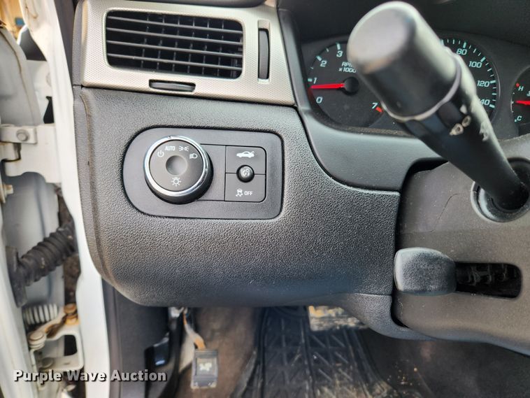 image for item KT9560 2013 Chevrolet Impala Police Cruiser