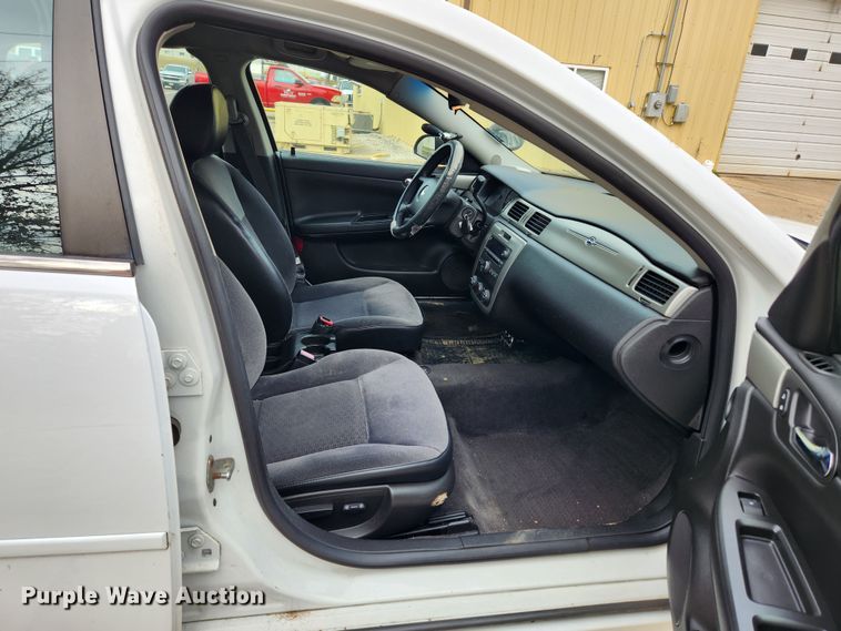 image for item KT9560 2013 Chevrolet Impala Police Cruiser