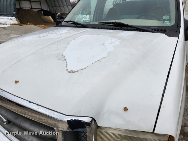 image for item KT9562 1999 Ford F450 Super Duty XLT  utility / service truck