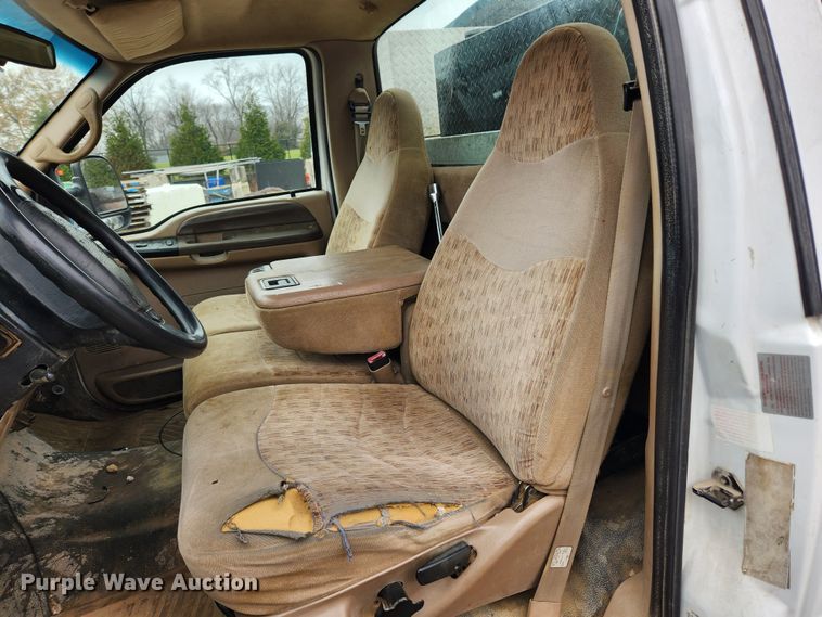 image for item KT9562 1999 Ford F450 Super Duty XLT  utility / service truck