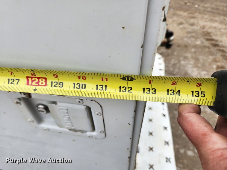 image for item KT9562 1999 Ford F450 Super Duty XLT  utility / service truck