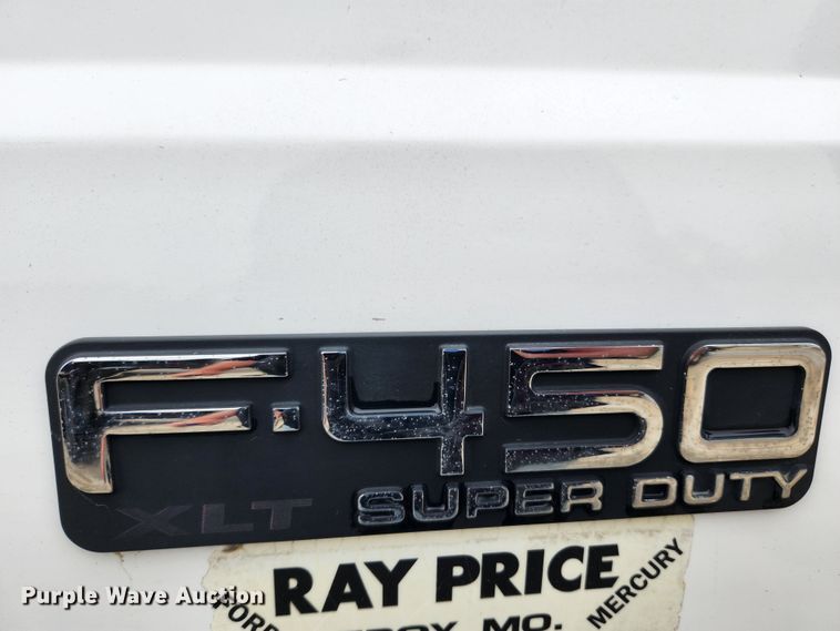 image for item KT9562 1999 Ford F450 Super Duty XLT  utility / service truck