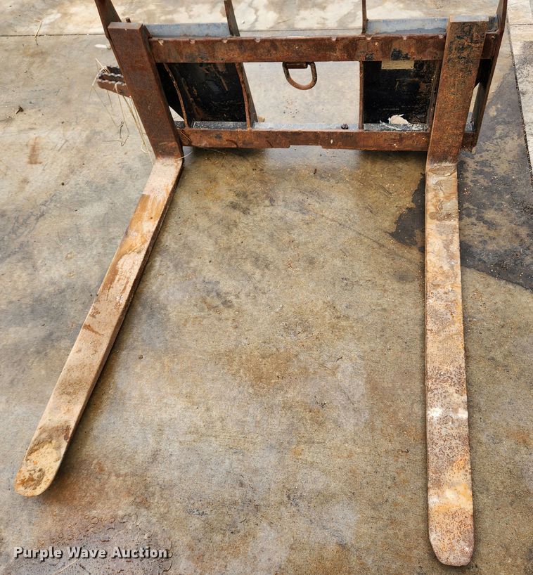 image for item KT9565 Bradco  skid steer forks