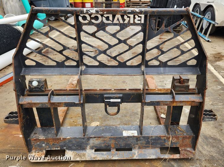 image for item KT9566 Bradco  skid steer forks