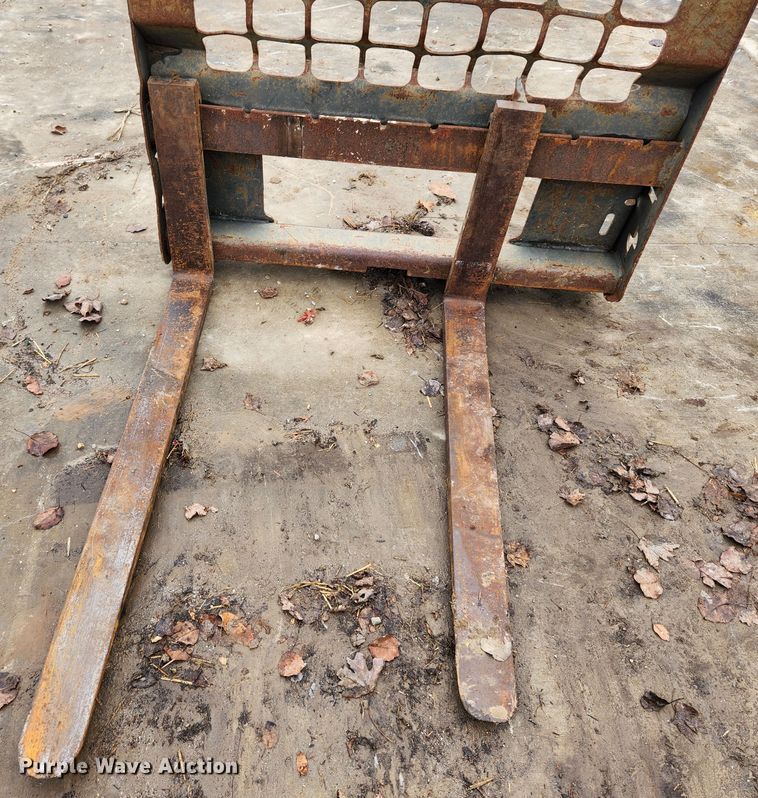 image for item KT9568 (2) sets of skid steer forks