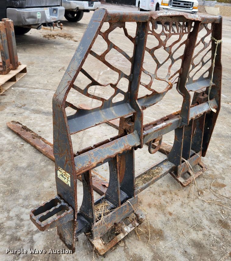 image for item KT9569 Bradco  skid steer forks