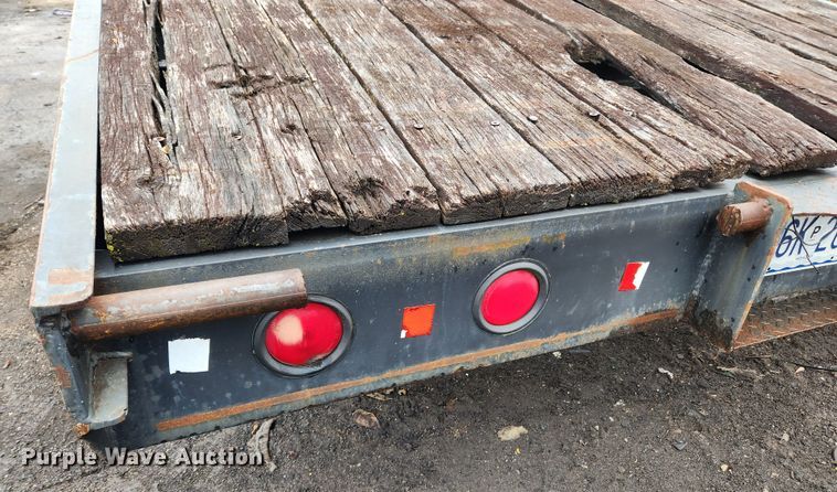 image for item KT9570 2004 Millenium M9D24P  equipment trailer