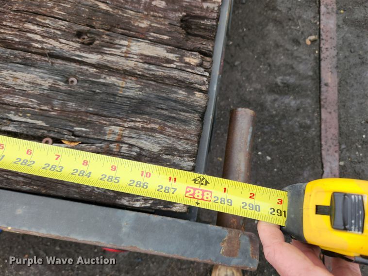 image for item KT9570 2004 Millenium M9D24P  equipment trailer