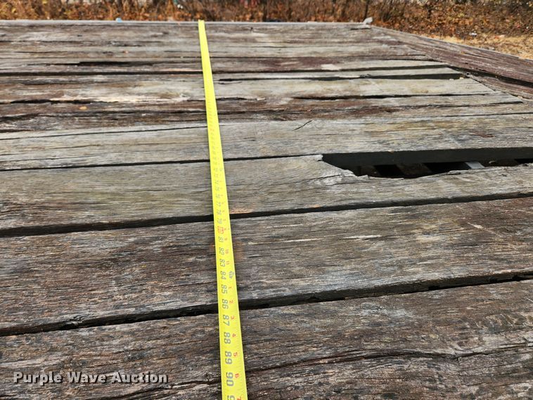 image for item KT9570 2004 Millenium M9D24P  equipment trailer