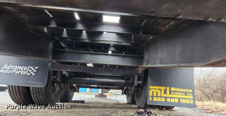 image for item KT9570 2004 Millenium M9D24P  equipment trailer