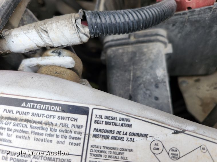 image for item KT9580 1999 Ford F550 Super Duty XL  flatbed truck