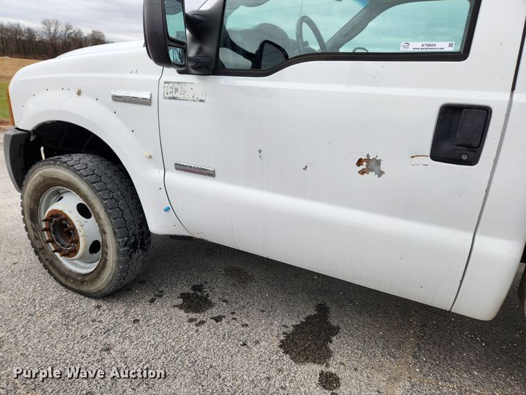 image for item KT9604 2005 Ford F550 Super Duty XL  utility / service truck