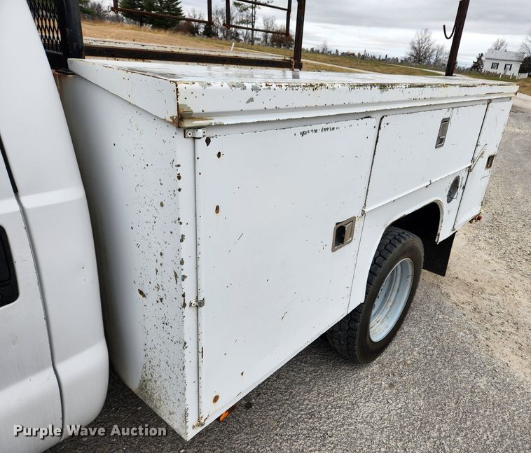 image for item KT9604 2005 Ford F550 Super Duty XL  utility / service truck