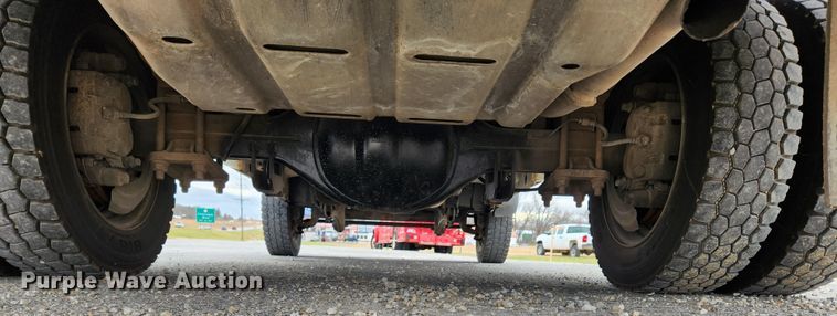 image for item KT9604 2005 Ford F550 Super Duty XL  utility / service truck