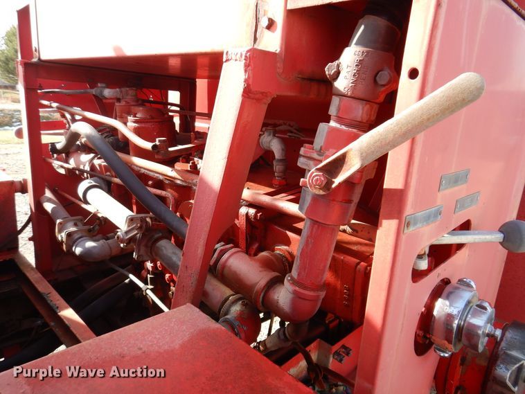 image for item KW9612 1965 International Loadstar 1700  fire truck