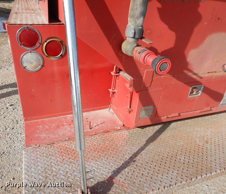 image for item KW9612 1965 International Loadstar 1700  fire truck