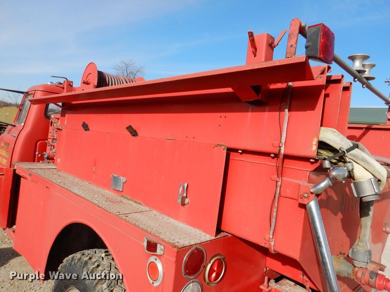 image for item KW9612 1965 International Loadstar 1700  fire truck