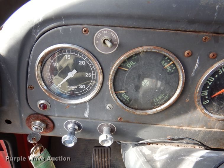 image for item KW9612 1965 International Loadstar 1700  fire truck