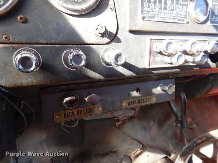 image for item KW9612 1965 International Loadstar 1700  fire truck