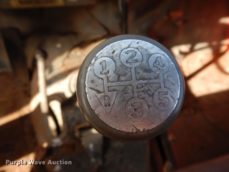 image for item KW9612 1965 International Loadstar 1700  fire truck