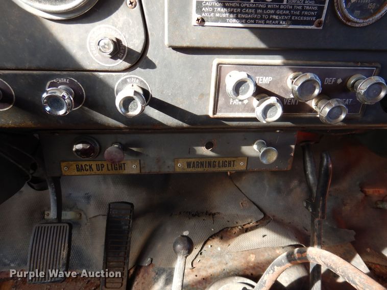 image for item KW9612 1965 International Loadstar 1700  fire truck