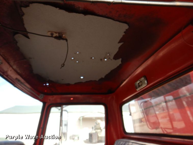 image for item KW9612 1965 International Loadstar 1700  fire truck