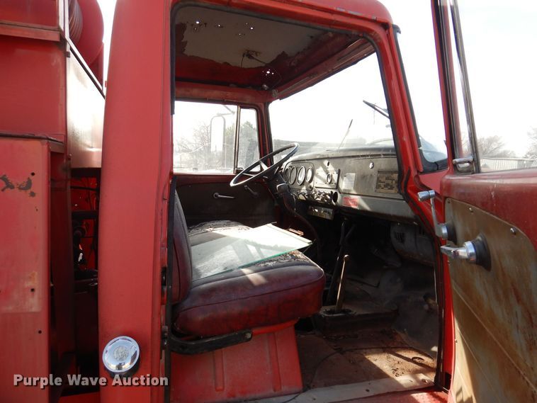 image for item KW9612 1965 International Loadstar 1700  fire truck