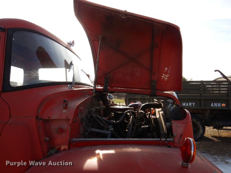 image for item KW9612 1965 International Loadstar 1700  fire truck