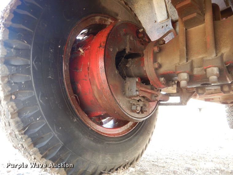 image for item KW9612 1965 International Loadstar 1700  fire truck