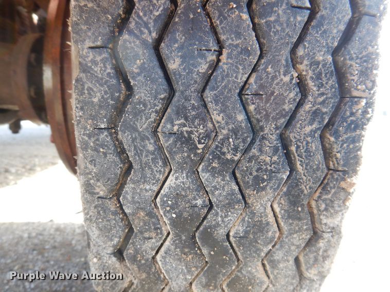 image for item KW9612 1965 International Loadstar 1700  fire truck