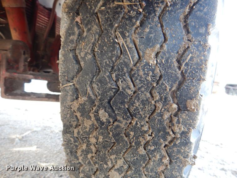 image for item KW9612 1965 International Loadstar 1700  fire truck