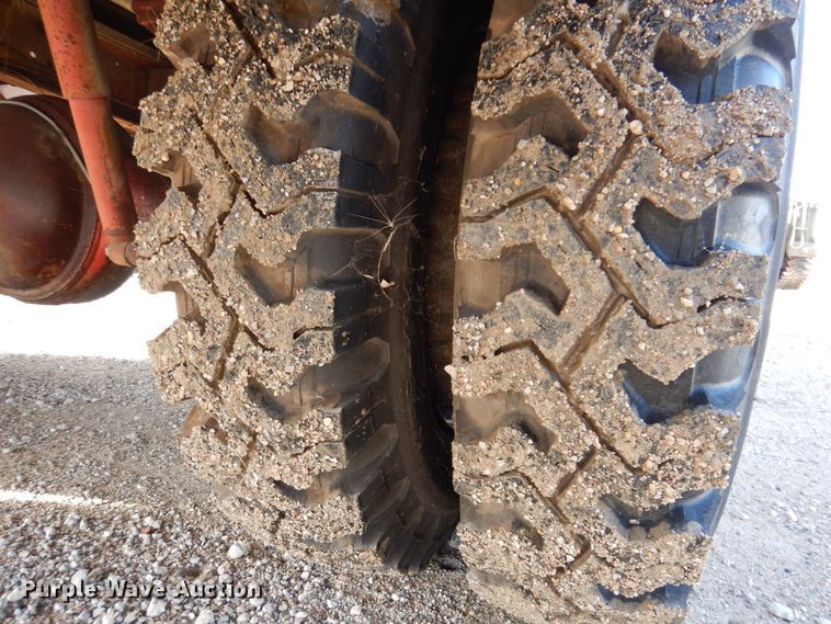 image for item KW9612 1965 International Loadstar 1700  fire truck