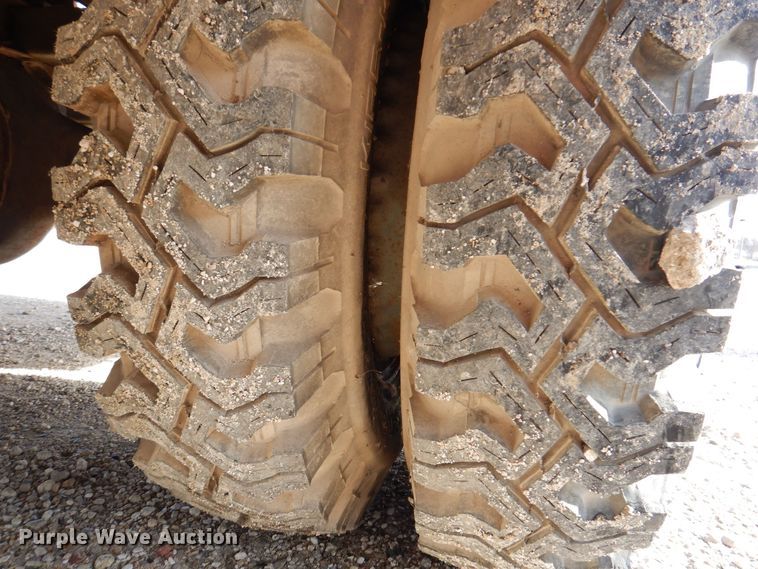 image for item KW9612 1965 International Loadstar 1700  fire truck