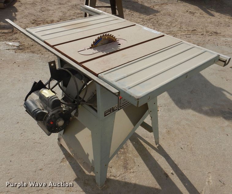 image for item KW9615 Delta  table saw