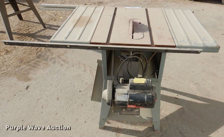image for item KW9615 Delta  table saw