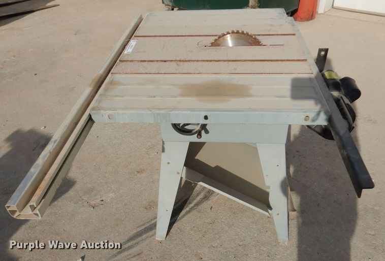 image for item KW9615 Delta  table saw