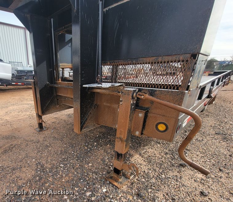 image for item LG9360 2012 Interstate G20DTA  equipment trailer