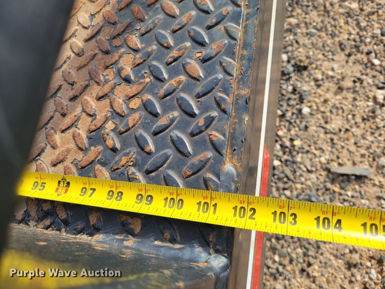 image for item LG9360 2012 Interstate G20DTA  equipment trailer