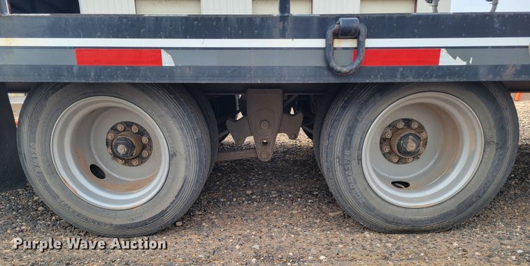 image for item LG9360 2012 Interstate G20DTA  equipment trailer