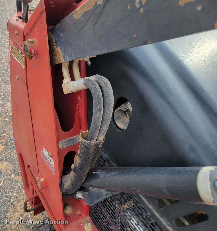 image for item LG9384 2014 Toro Dingo  compact utility loader