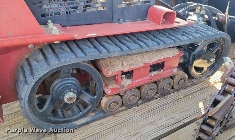 image for item LG9384 2014 Toro Dingo  compact utility loader