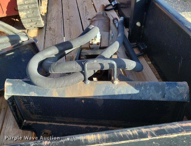 image for item LG9384 2014 Toro Dingo  compact utility loader