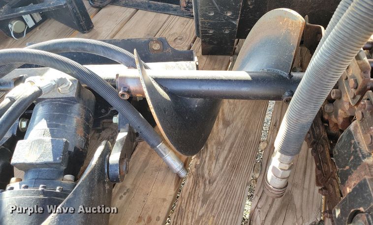 image for item LG9384 2014 Toro Dingo  compact utility loader